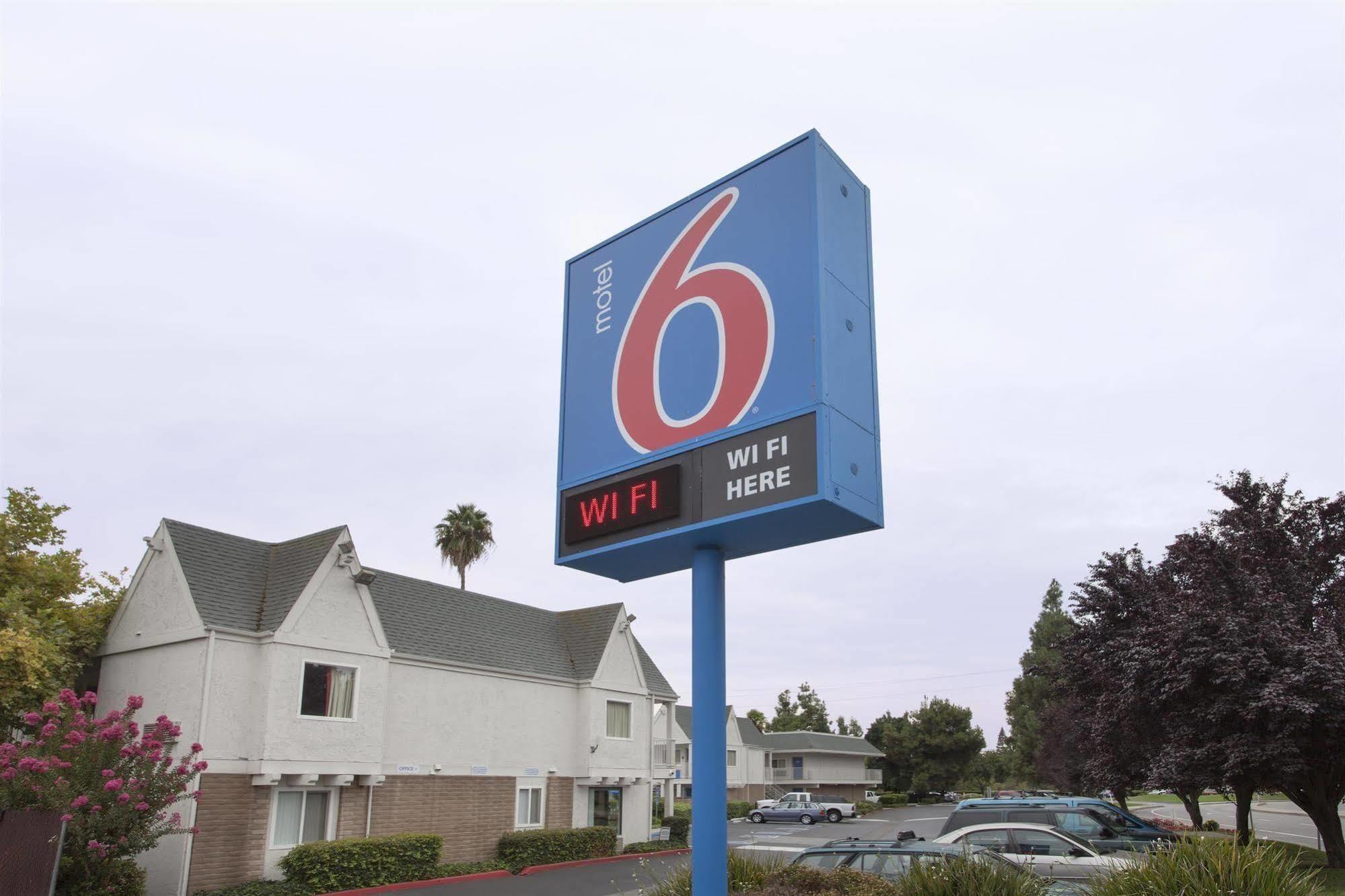 6-sacramento, Ca - Central 2* Sacramento