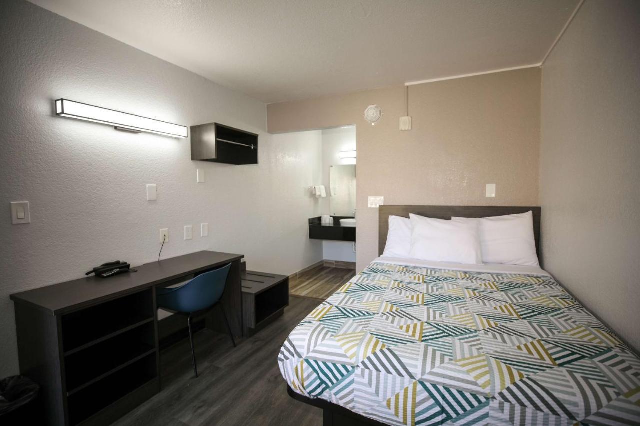 6-sacramento, Ca -